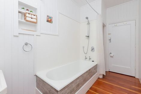 Photo of property in 90a Flynn Road, Hillcrest, Hamilton, 3216