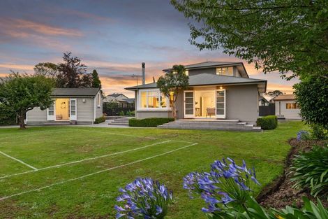 Photo of property in 9 Grassmere Street, Papanui, Christchurch, 8052