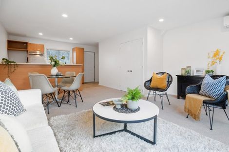 Photo of property in 14/218 Captain Springs Road, Onehunga, Auckland, 1061