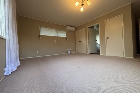Photo of property in 33 Carnoustie Drive, Wattle Downs, Auckland, 2103