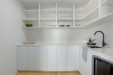 Photo of property in 11 Lauderdale Road, Papakowhai, Porirua, 5024