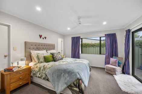 Photo of property in 9 Harrison Court, Clive, 4102