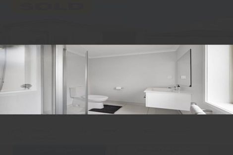 Photo of property in 30 Opouatu Avenue, Glenbrook, 2681