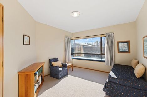 Photo of property in 2/175 Centaurus Road, Saint Martins, Christchurch, 8022