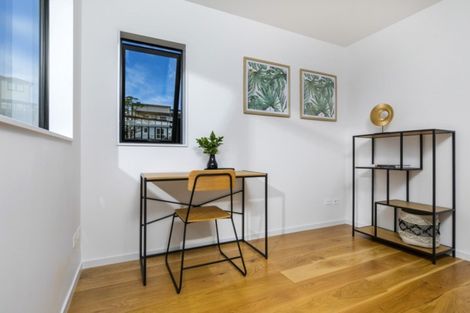 Photo of property in 64 Ashley Avenue, Long Bay, Auckland, 0630