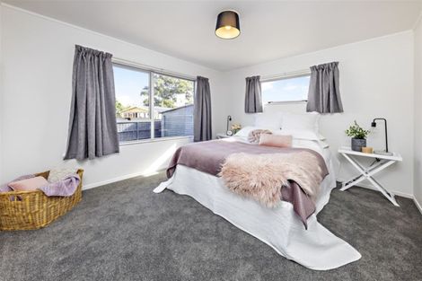 Photo of property in 36 Cranmere Crescent, Mangere East, Auckland, 2024