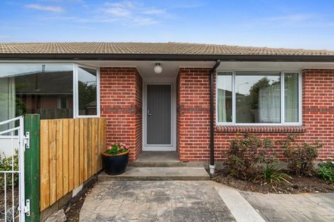 Photo of property in 142 Ilam Road, Ilam, Christchurch, 8041