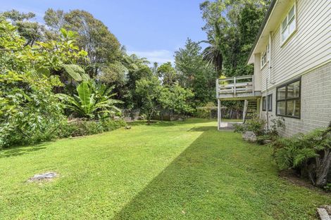 Photo of property in 52 Pitcairn Street, Oakura, 4314