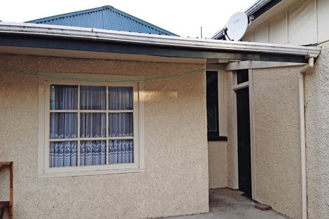 Photo of property in 42 Wharfe Street, South Hill, Oamaru, 9400