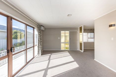 Photo of property in 2/89 Riverbend Road, Onekawa, Napier, 4110