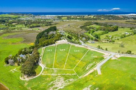 Photo of property in 2116 Cove Road, Mangawhai, Kaiwaka, 0573