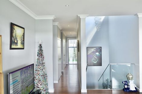 Photo of property in 11 Boutique Way, Orewa, 0931