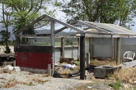 Photo of property in 41 Mcleods Road, Ross, 7885