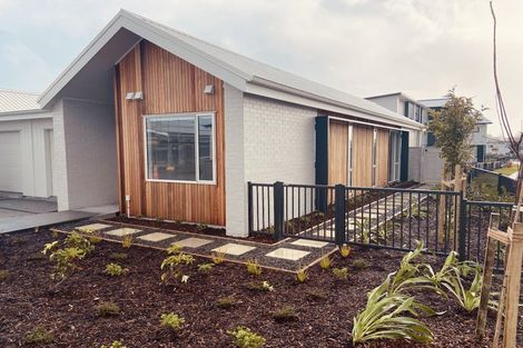 Photo of property in 6f Te Awapu Crescent, Takanini, 2112
