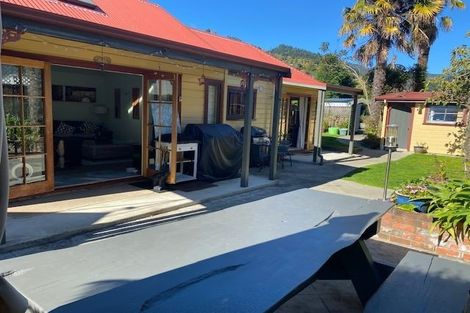 Photo of property in 104 Nile Street, Nelson, 7010