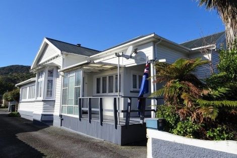 Photo of property in 5a Winnie Street, Greymouth, 7805
