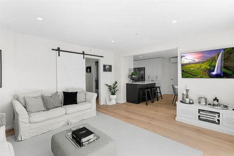 Photo of property in 31a Darvel Street, Riccarton, Christchurch, 8011