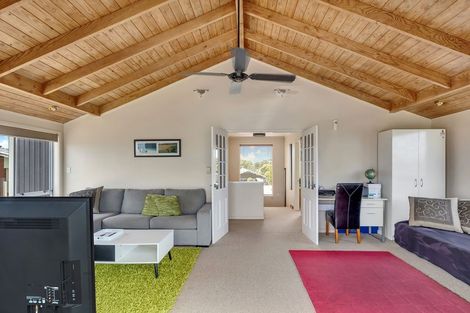 Photo of property in 9 Sackville Street, Fitzroy, New Plymouth, 4312