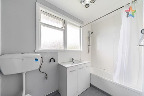 Photo of property in 40 Bell Street, Tawa, Wellington, 5028