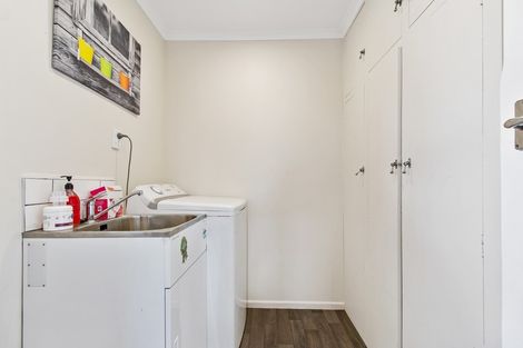 Photo of property in 15 Grace Street, Waimate, 7924