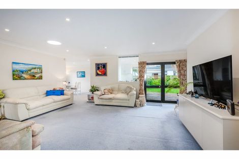 Photo of property in 9 South Street, Petone, Lower Hutt, 5012