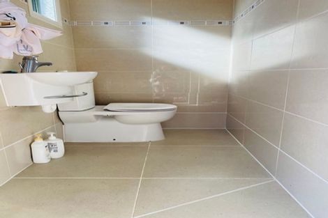 Photo of property in 24 Castleton Drive, Howick, Auckland, 2014