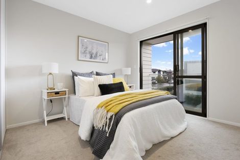 Photo of property in 3 Irving Place, Hobsonville, Auckland, 0616