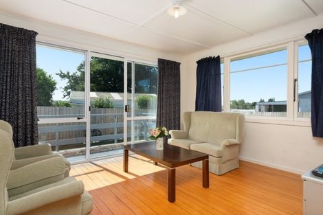 Photo of property in 16 Harris Street, Naenae, Lower Hutt, 5011