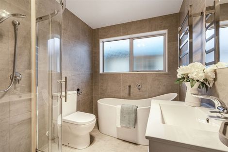 Photo of property in 14 Calcite Avenue, Flat Bush, Auckland, 2019