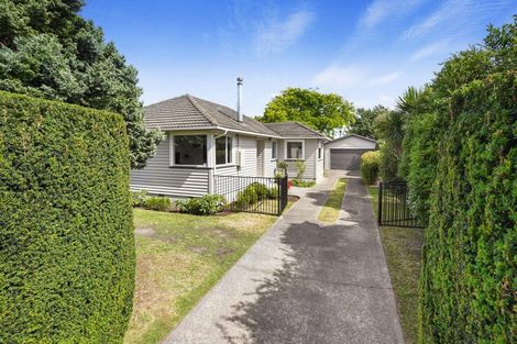 Photo of property in 35 Heath Street, Burnside, Christchurch, 8053