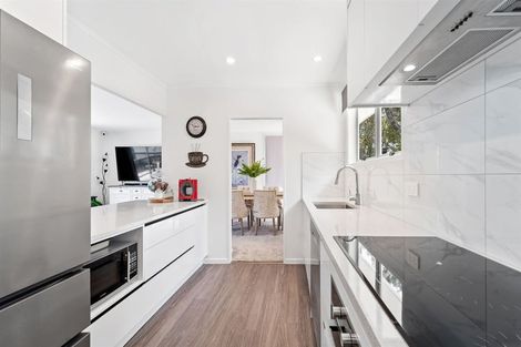 Photo of property in 591 Whangaparaoa Road, Stanmore Bay, Whangaparaoa, 0932