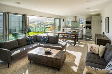 Photo of property in 52 Mo Street, Camborne, Porirua, 5026