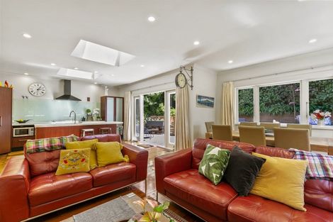 Photo of property in 32 Rothsay Road, Ngaio, Wellington, 6035