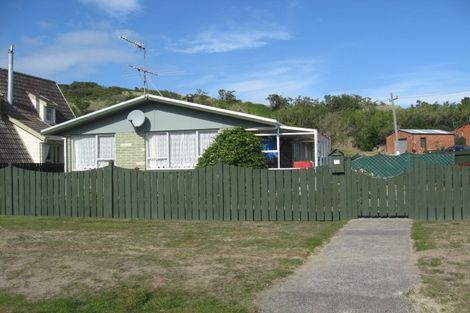 Photo of property in 71 Oregon Street, Ocean Grove, Dunedin, 9013