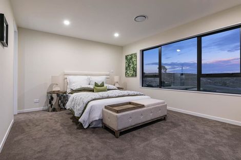 Photo of property in 2 Kauru Lane, Wainui, 0992