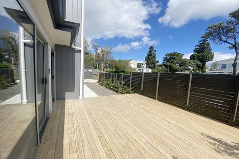 Photo of property in 7a La Trobe Street, Pakuranga Heights, Auckland, 2010