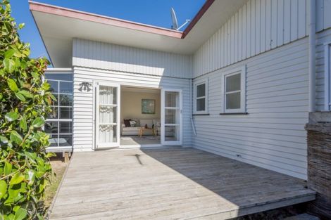 Photo of property in 14 Glen Street, Levin, 5510