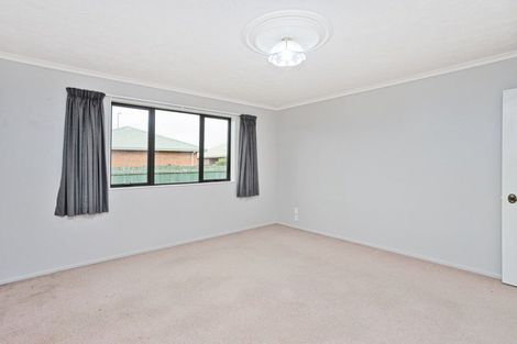 Photo of property in 696 Queens Drive, Waikiwi, Invercargill, 9810