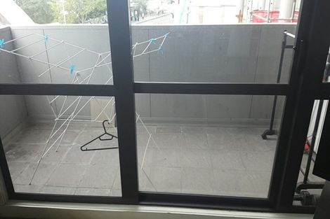 Photo of property in St Paul Apartments, 3a/4 Saint Paul Street, Auckland Central, Auckland, 1010