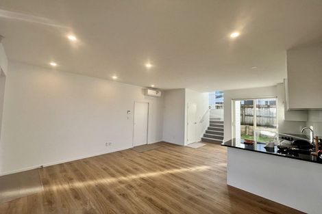Photo of property in 22e Elliot Street, Howick, Auckland, 2014