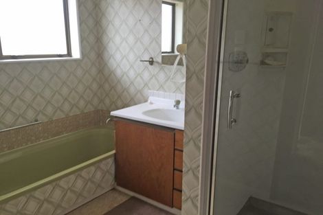 Photo of property in 5a Parahaki Street, Regent, Whangarei, 0112