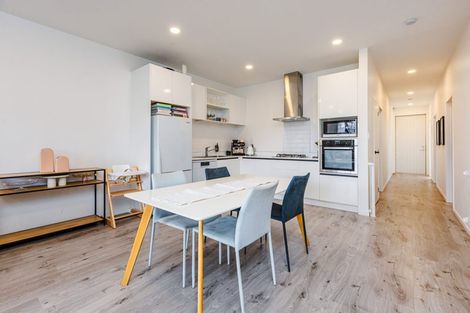 Photo of property in 16 Swamp Kauri Grove, Papakura, 2110