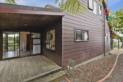 Photo of property in 17 Jacaranda Grove, Maungaraki, Lower Hutt, 5010