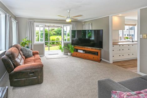 Photo of property in 61 Walton Road, Richmond Downs, Walton, 3475