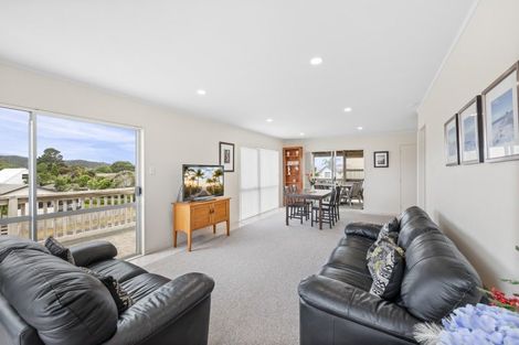 Photo of property in 14 Holiday Crescent, Mangawhai Heads, Mangawhai, 0505