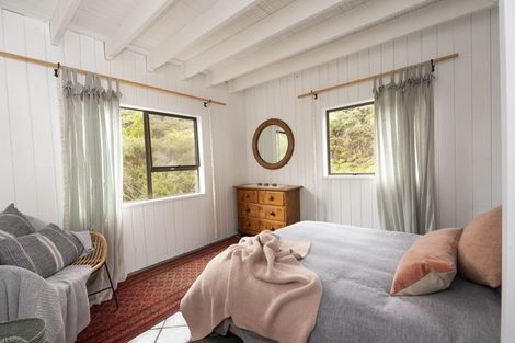 Photo of property in 16 Major Bridge Drive, Russell, 0272