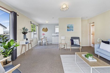 Photo of property in 9 Mako View, Titahi Bay, Porirua, 5022