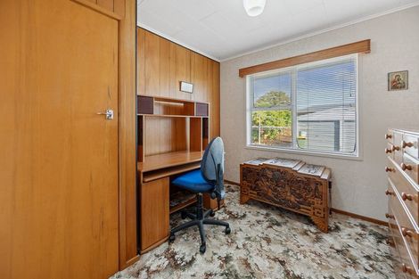 Photo of property in 5 Nicola Place, Mangere, Auckland, 2022