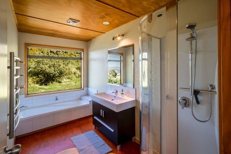 Photo of property in 257 Riwaka-sandy Bay Road, Takaka Hill, Motueka, 7197