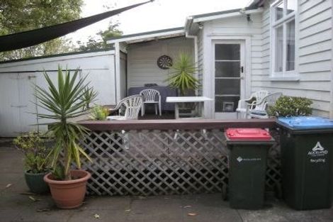 Photo of property in 31 Royal Terrace, Sandringham, Auckland, 1025